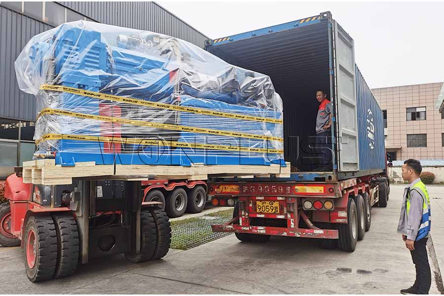 Dây chuyền sản xuất tấm lợp PVC WONPLUS Giao hàng đến Indonesia